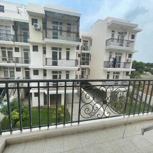Balcony in 3 BHK Builder Floor at DLF Hyde Park, Mullanpur – for Sale