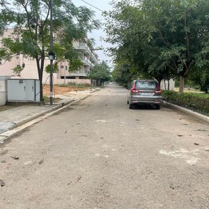 3 BHK Builder Floor – Exterior View View at DLF Hyde Park, Mullanpur - for Sale