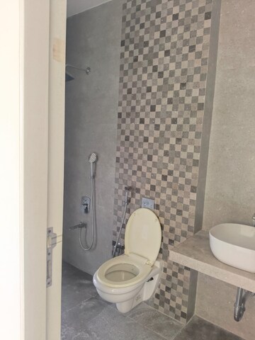 Bathroom in 3 BHK Apartment at Satyam Imperial Heights, Ghansoli – for Rent
