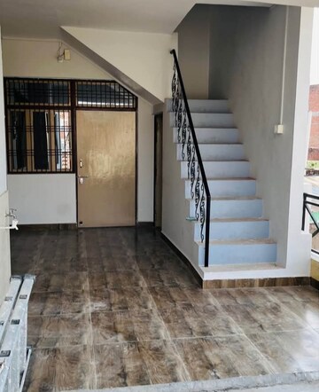 Staircase in 2 BHK Villa at Aliganj – for Rent