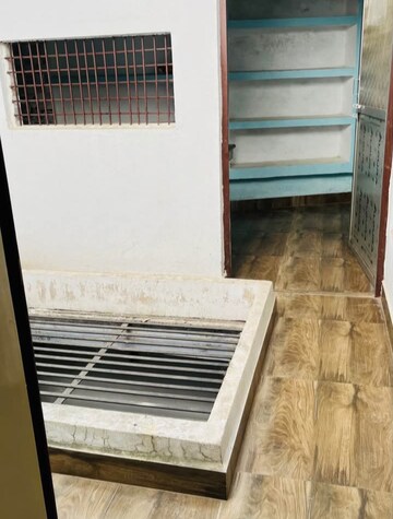  2 BHK Villa at Aliganj – for Rent