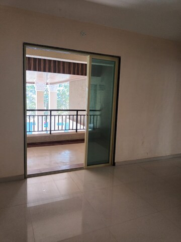 Room in 3 BHK Apartment at Mohan Suburbia, Ambernath West – for Sale