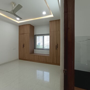 Master Bedroom in 3 BHK Apartment at Kondapur – for Rent