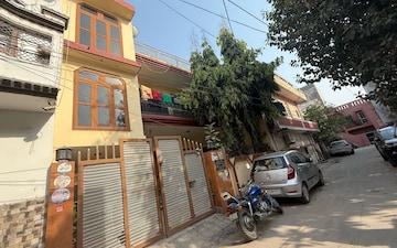 5 BHK Independent House For Sale in Sector 11