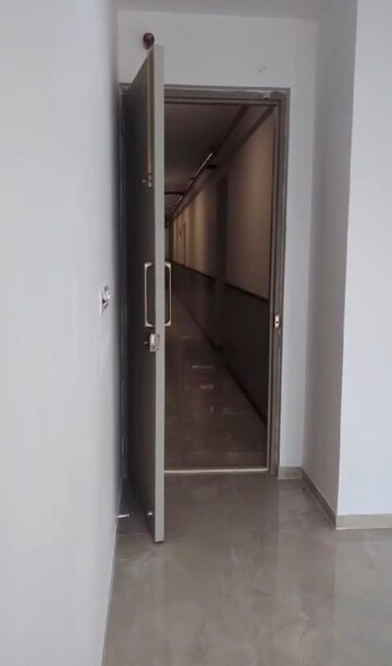 Furnished Amenities in 3 BHK Apartment at Sheth Vasant Oasis, Andheri East – for Rent