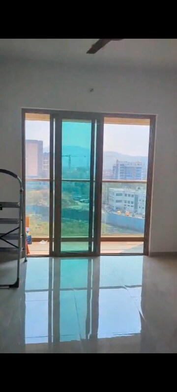 Master Bedroom in 3 BHK Apartment at Sheth Vasant Oasis, Andheri East – for Rent