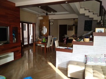 Swimming Pool in 5 BHK Villa at Kr Puram – for Sale