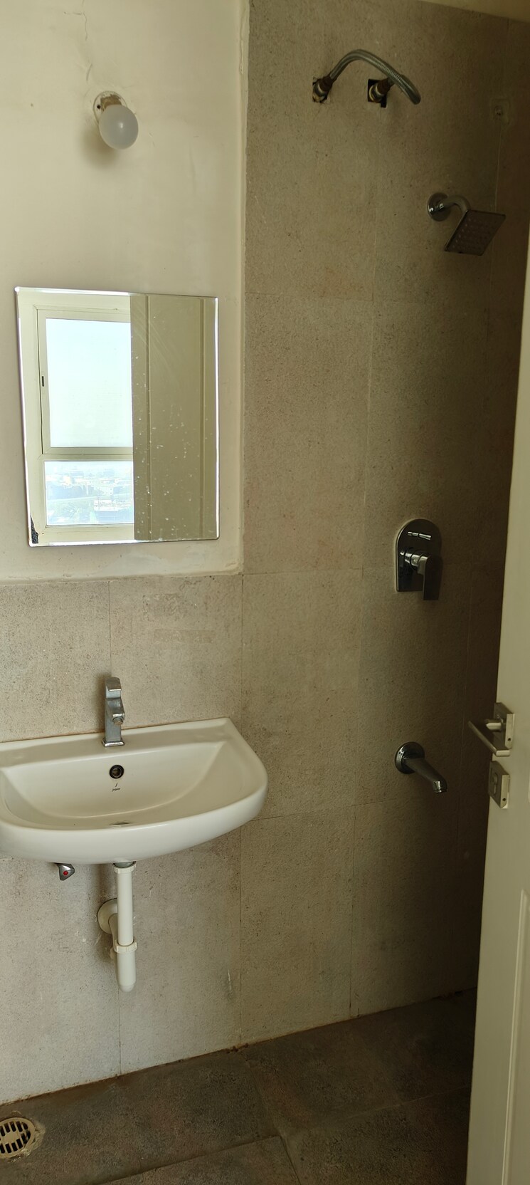 Bathroom, mittal-high-mont 2 Bedroom 660 Sq.Ft. Apartment In Hinjewadi Pune 8468418