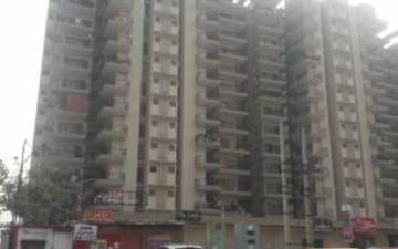 2 BHK Apartment For Sale in OP Floridaa, Sector 82