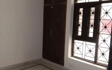 3 BHK Builder Floor For Sale in Sector 43