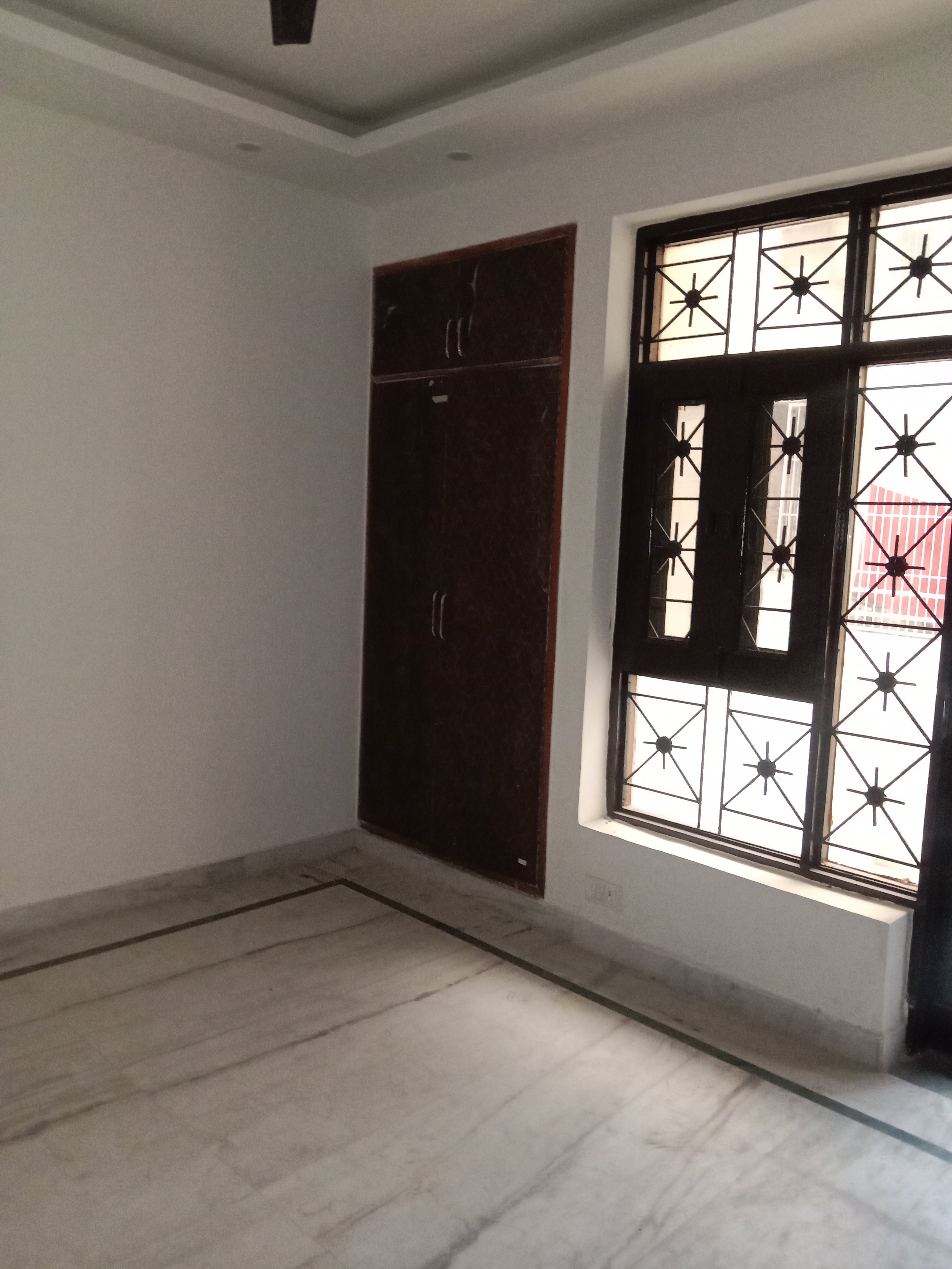 3 BHK Builder Floor For Sale in Mahima Associate 