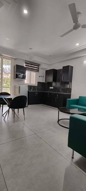 Building Lobby in 1 BHK Builder Floor at Gupta Awas, Sector 43 – for Rent