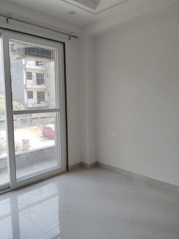 1 RK Builder Floor For Rent in Sector 46