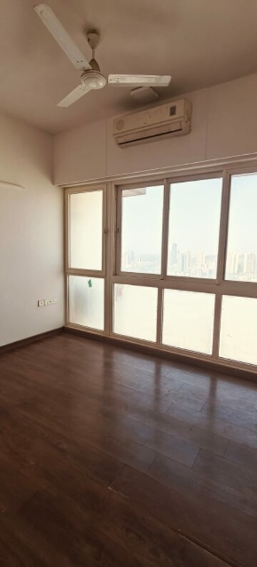 Master Bedroom in 2 BHK Apartment at Omkar Ananta, Goregaon East – for Rent