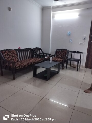 Master Bedroom in 2 BHK Builder Floor at Unitech South City II, Sector 50 – for Rent