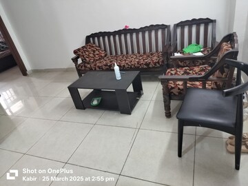 Master Bedroom in 2 BHK Builder Floor at Unitech South City II, Sector 50 – for Rent