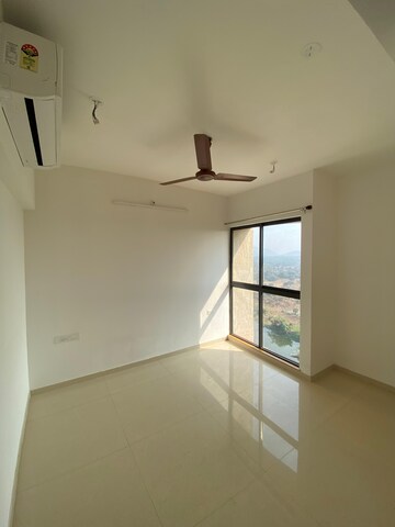 Master Bedroom in 2 BHK Apartment at Lodha Palava Downtown Dombivli East, Dombivli East – for Rent