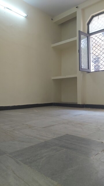 2.5 BHK Builder Floor – Map Location View at Mayur Vihar - for Rent