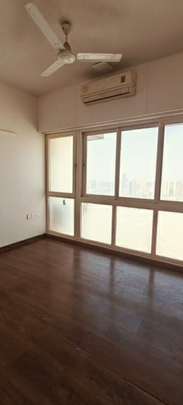 Master Bedroom in 2 BHK Apartment at Omkar Ananta, Goregaon East – for Rent