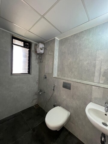 Attached Bathroom in 2 BHK Apartment at Lodha Palava Downtown Dombivli East, Dombivli East – for Rent