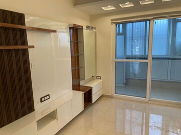3 BHK Apartment For Sale in Emaar The Palm Drive-Palm Studios, Sector 66