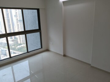 Master Bedroom in 2 BHK Apartment at Rajesh Raj Infinia, Malad West – for Rent
