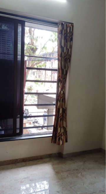 Room in 2 BHK Apartment at Sugee Atharva, Gokhale Road – for Rent