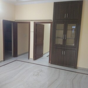 Master Bedroom in 6 BHK Villa at Gomti Nagar – for Sale