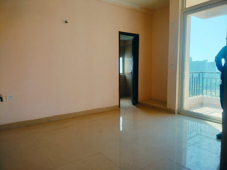 Master Bedroom, amrapali-golf-homes 2.5 Bedroom 945 Sq.Ft. Apartment In Sector 4 Greater Noida Greater Noida 8468772