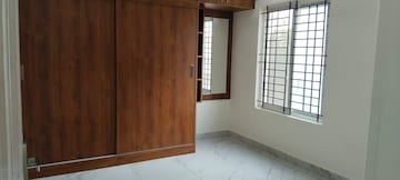 Master Bedroom in 2 BHK Builder Floor at Hsr Layout – for Rent