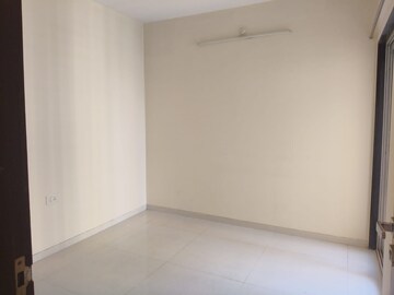 Room in 2 BHK Apartment at Ghansoli – for Rent