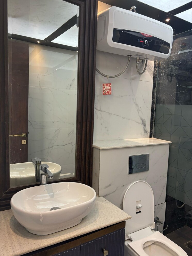 Bathroom, vastu-apartments 4 Bedroom 4500 Sq.Ft. Apartment In Sector 55 Gurgaon 8468845