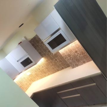 Kitchen in 2.5 BHK Builder Floor at Sector 23 – for Rent