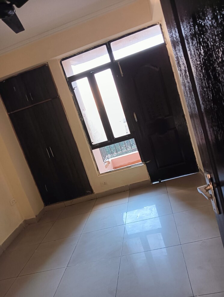 Floor Plan, high-end-paradise-ii 3 Bedroom 1275 Sq.Ft. Apartment In Raj Nagar Extension Ghaziabad 8468975