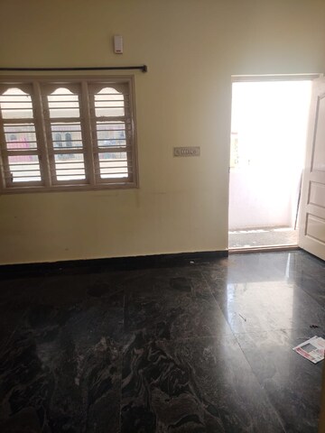 Room in 1 BHK Apartment at Mahadevpura – for Rent