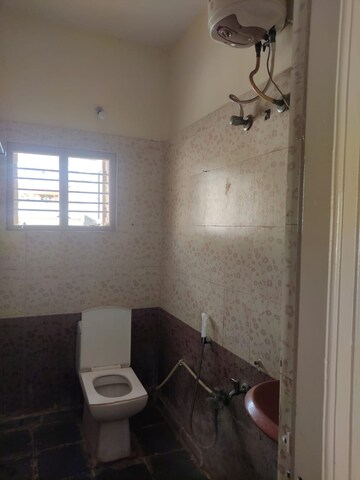 Bathroom in 1 BHK Apartment at Mahadevpura – for Rent