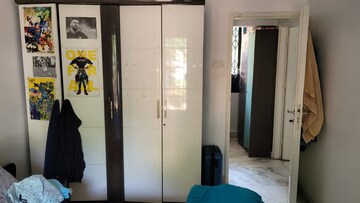  2 BHK Apartment at Versova – for Sale