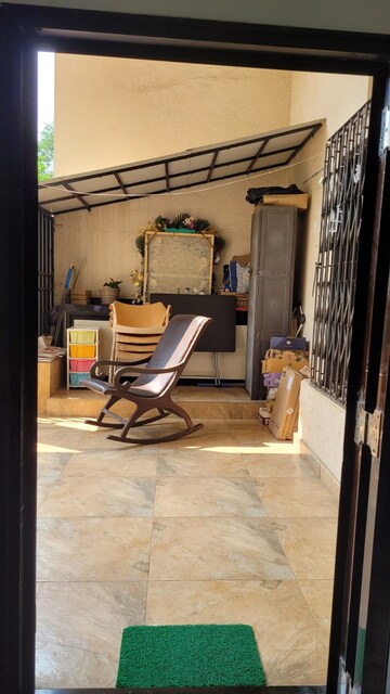  2 BHK Apartment at Versova – for Sale