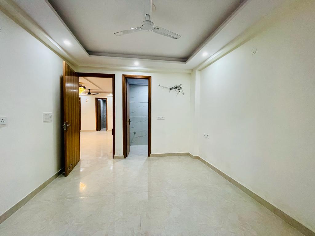 3 BHK Builder Floor For Sale in Oakwood 