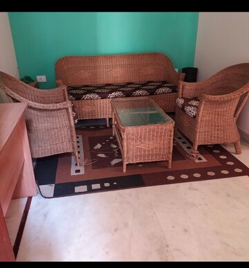 Master Bedroom in 2 BHK Builder Floor at RWA Residential Society Sector 46, Sector 46 – for Rent