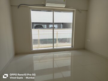 Master Bedroom in 2 BHK Apartment at Sugee Atharva, Prabhadevi – for Rent
