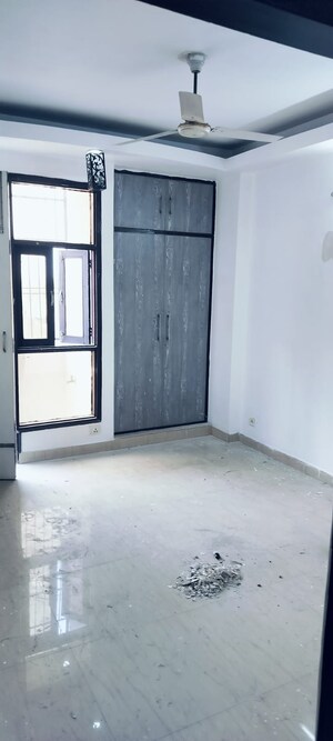 3 BHK Apartment For Sale in Vishwakarma Colony