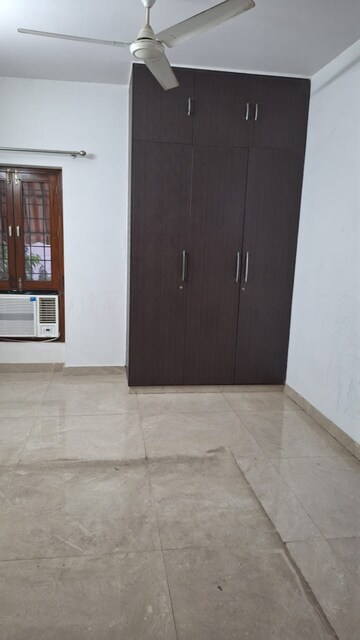 Master Bedroom in 3 BHK Apartment at Church View Apartments, Sector 29 – for Rent