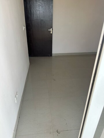 Master Bedroom in 3 BHK Apartment at Sam Palm Olympia, Sector 16c Greater Noida – for Rent