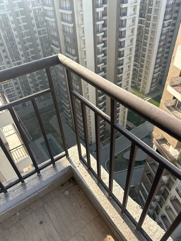 3 BHK Apartment – Map Location View at Sam Palm Olympia, Sector 16c Greater Noida - for Rent