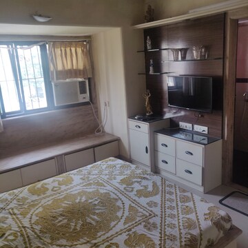 2 BHK Apartment For Rent in Oakland Park, Andheri West
