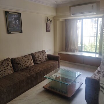 Master Bedroom in 2 BHK Apartment at Oakland Park, Andheri West – for Rent