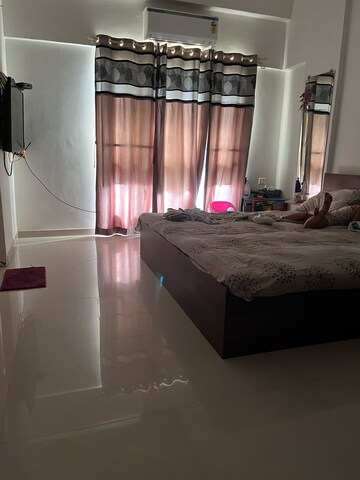 Master Bedroom in 3 BHK Apartment at Lodha Luxuria Priva, Majiwada – for Sale