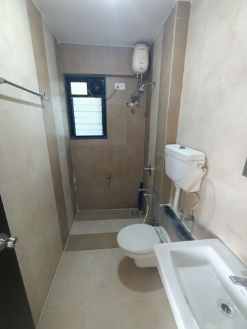 Bathroom in 2.5 BHK Apartment at Runwal Pearl, Kolshet Road – for Rent