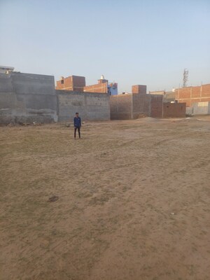  Plot – Exterior View View at Dheeraj Nagar - for Sale